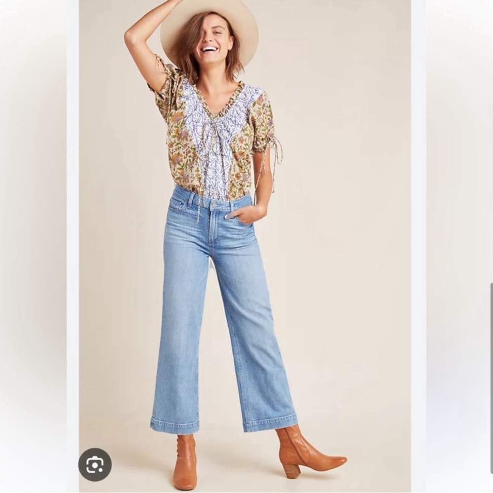 PAIGE Jeans Nellie Wide Leg Cropped High‎ Rise in Everlong Wash.